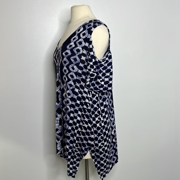 Soft Surroundings blue printed beaded cold shoulder top, size small - Picture 8 of 9
